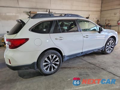 Trzecie zdjęcie samochodu z tyłu: 2015 SUBARU OUTBACK 2.5I LIMITED VIN:4S4BSBNC9F3357391 - miniatura