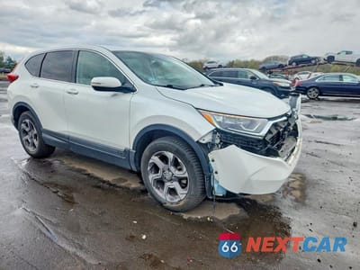 Czwarte zdjęcie samochodu z boku: 2019 HONDA CR-V EXL VIN:7FARW2H84KE022183 - miniatura