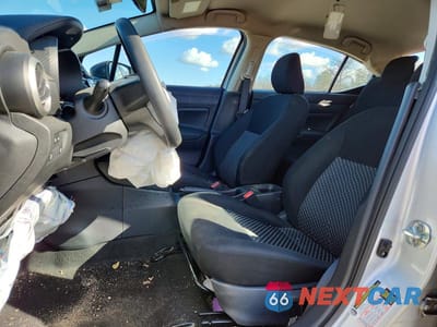 Zdjęcie 7 z 12 samochodu: 2024 NISSAN VERSA S VIN:3N1CN8DV2RL888904 - miniatura
