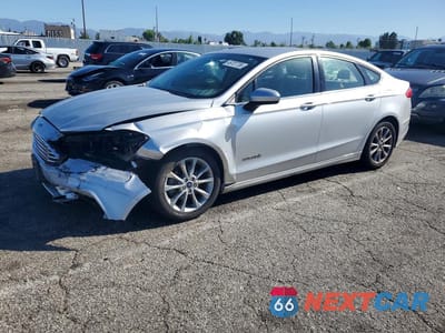 2017 FORD FUSION SE HYBRID 3FA6P0LU1HR266116 - główne zdjęcie licytacji z USA - miniatura