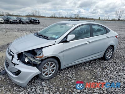 2013 HYUNDAI ACCENT GLS KMHCT4AE6DU487334 - główne zdjęcie licytacji z USA - miniatura
