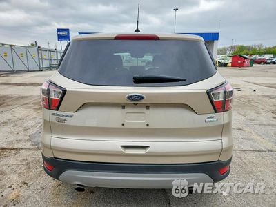 Zdjęcie 6 z 13 samochodu: 2017 FORD ESCAPE SE VIN:1FMCU0GD7HUC47350 - miniatura