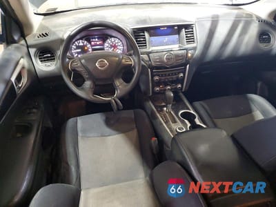 Zdjęcie 8 z 13 samochodu: 2019 NISSAN PATHFINDER S VIN:5N1DR2MM9KC633450 - miniatura