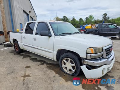 Czwarte zdjęcie samochodu z boku: 2005 GMC NEW SIERRA C1500 VIN:2GTEC13T651185532 - miniatura