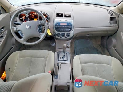 Zdjęcie 8 z 11 samochodu: 2003 NISSAN ALTIMA 2.5 VIN:1N4AL11D93C311616 - miniatura