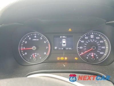 Zdjęcie 9 z 12 samochodu: 2019 KIA FORTE LXS VIN:3KPF24AD8KE008967 - miniatura