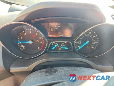 Zdjęcie 9 z 12 samochodu: 2017 FORD ESCAPE SE VIN:1FMCU9GD0HUA73335 - miniatura