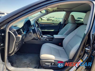 Zdjęcie 7 z 12 samochodu: 2017 LEXUS ES 300H VIN:JTHBW1GG8H2151294 - miniatura