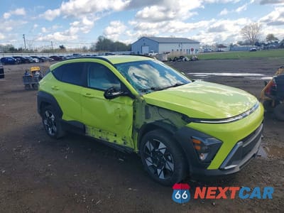 Czwarte zdjęcie samochodu z boku: 2024 HYUNDAI KONA SEL VIN:KM8HC3AB3RU107010 - miniatura
