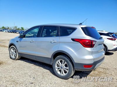 Drugie zdjęcie samochodu z przodu: 2019 FORD ESCAPE SE VIN:1FMCU0GD4KUA31253 - miniatura
