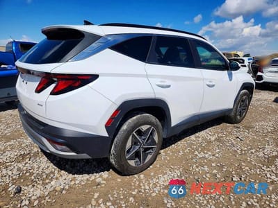 Trzecie zdjęcie samochodu z tyłu: 2025 HYUNDAI TUCSON VIN:3KMJBCDE2SE004869 - miniatura