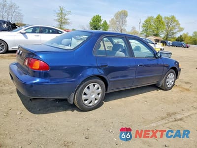 Trzecie zdjęcie samochodu z tyłu: 2002 TOYOTA COROLLA LE VIN:2T1BR18E32C555215 - miniatura
