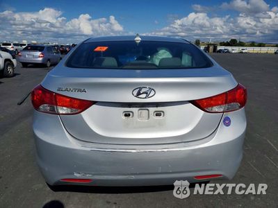 Zdjęcie 6 z 12 samochodu: 2012 HYUNDAI ELANTRA GLS VIN:KMHDH4AE7CU370611 - miniatura