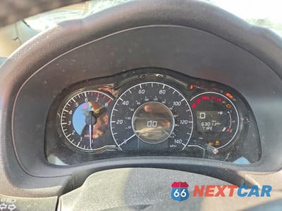 Zdjęcie 9 z 12 samochodu: 2019 NISSAN VERSA NOTE SV VIN:3N1CE2CPXKL360081 - miniatura