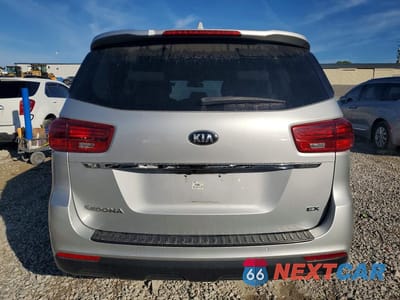 Zdjęcie 6 z 13 samochodu: 2020 KIA SEDONA EX VIN:KNDMB5C14L6576219 - miniatura