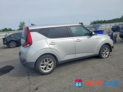 Trzecie zdjęcie samochodu z tyłu: 2021 KIA SOUL S VIN:KNDJ23AU1M7779648 - miniatura