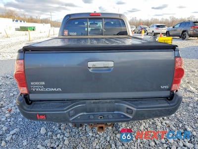Zdjęcie 6 z 11 samochodu: 2011 TOYOTA TACOMA V6 VIN:3TMMU4FN4BM036354 - miniatura