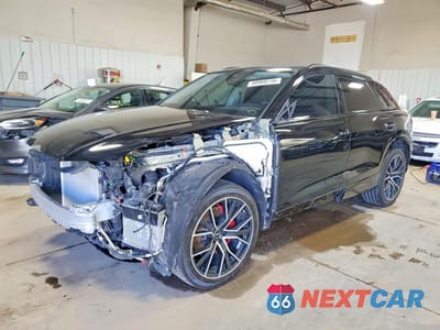 2023 AUDI Q8 PREMIUM PLUS S-LINE WA1EVBF18PD028211 - główne zdjęcie licytacji z USA - miniatura