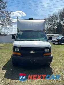 Zdjęcie 11 z 11 samochodu: 2017 CHEV EXPRESS G3500 VIN:1GB0GRFF4H1333789 - miniatura