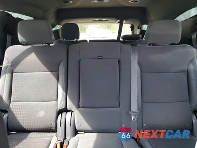 Zdjęcie 10 z 13 samochodu: 2021 CHEVROLET TAHOE C1500 LS VIN:1GNSCMKD6MR409006 - miniatura