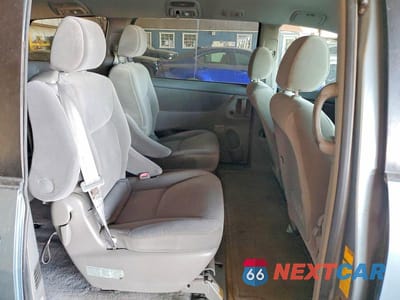 Zdjęcie 11 z 13 samochodu: 2005 TOYOTA SIENNA LE 7 PASSENGER VIN:5TDZA23C85S343245 - miniatura