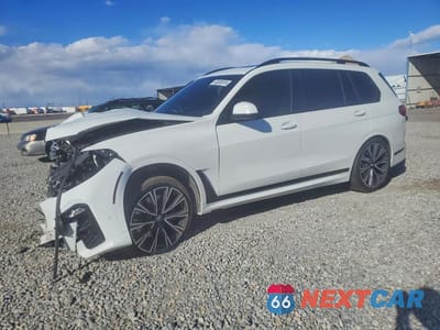 2022 BMW X7 M50I 5UXCX6C07N9M80319 - główne zdjęcie licytacji z USA - miniatura