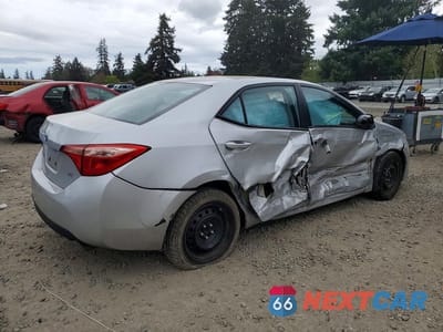 Trzecie zdjęcie samochodu z tyłu: 2017 TOYOTA COROLLA LE VIN:2T1BURHEXHC834067 - miniatura
