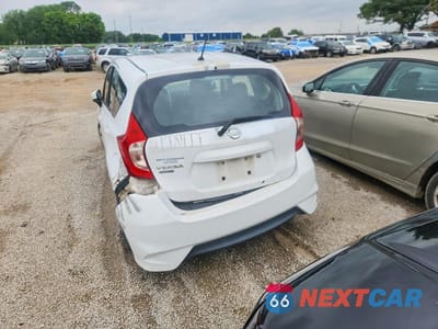 Zdjęcie 6 z 13 samochodu: 2018 NISSAN VERSA NOTE S VIN:3N1CE2CP0JL351789 - miniatura