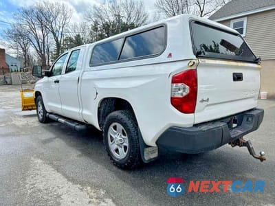 Drugie zdjęcie samochodu z przodu: 2018 TOYOTA TUNDRA SR VIN:5TFUY5F19JX762520 - miniatura