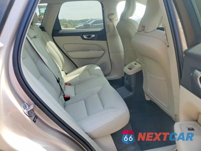 Zdjęcie 10 z 12 samochodu: 2024 VOLVO XC60 PLUS VIN:YV4H60DL6R1782587 - miniatura
