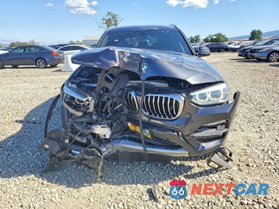 Piąte zdjęcie samochodu w środku: 2019 BMW X3 SDRIVE30I VIN:5UXTR7C56KLF24324 - miniatura