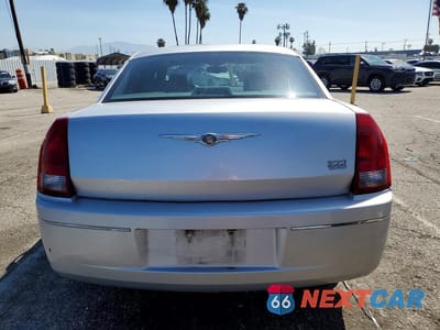 Zdjęcie 6 z 11 samochodu: 2006 CHRYSLER 300 TOURING VIN:2C3KA53G56H116380 - miniatura