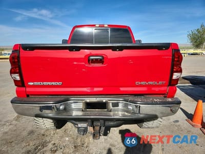 Zdjęcie 6 z 12 samochodu: 2005 CHEVROLET SILVERADO K1500 VIN:1GCEK14T35Z164212 - miniatura