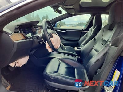 Zdjęcie 7 z 11 samochodu: 2016 TESLA MODEL S VIN:5YJSA1E27GF175864 - miniatura
