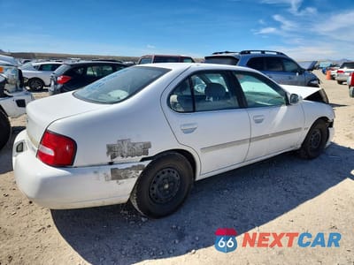 Trzecie zdjęcie samochodu z tyłu: 2001 NISSAN ALTIMA XE VIN:1N4DL01DX1C213196 - miniatura