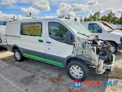 Czwarte zdjęcie samochodu z boku: 2017 FORD TRANSIT 250 UTILITY / SERVICE VAN VIN:1FTYR1YM8HKA91556 - miniatura