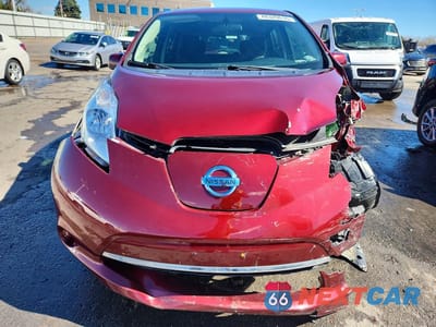 Piąte zdjęcie samochodu w środku: 2017 NISSAN LEAF S VIN:1N4BZ0CP4HC304407 - miniatura