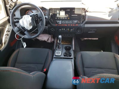 Zdjęcie 8 z 12 samochodu: 2026 NISSAN FRONTIER PRO-4X VIN:1N6ED1EK7TN633366 - miniatura