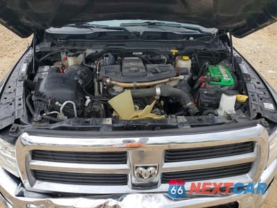Zdjęcie 11 z 12 samochodu: 2018 RAM 3500 LARAMIE VIN:3C63RRJLXJG413290 - miniatura