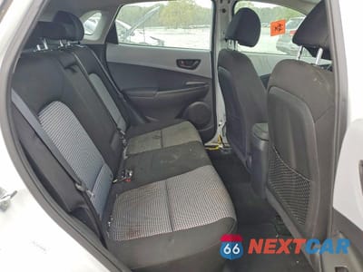 Zdjęcie 11 z 12 samochodu: 2021 HYUNDAI KONA SE VIN:KM8K12AAXMU663966 - miniatura