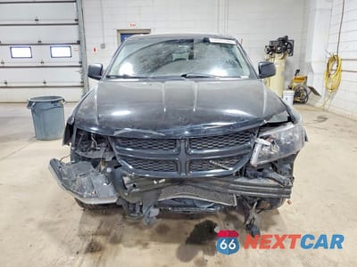 Piąte zdjęcie samochodu w środku: 2014 DODGE JOURNEY R VIN:3C4PDCEG7ET301112 - miniatura