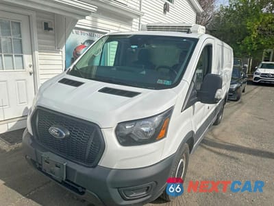2023 FORD TRANSIT T-150 1FTYE1Y89PKB31219 - główne zdjęcie licytacji z USA - miniatura
