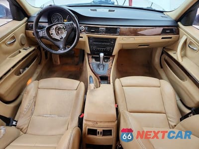 Zdjęcie 8 z 11 samochodu: 2006 BMW 325 I VIN:WBAVB13576KX48428 - miniatura