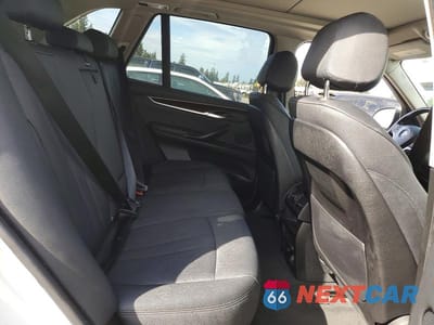 Zdjęcie 11 z 13 samochodu: 2016 BMW X5 XDR40E VIN:5UXKT0C54G0S77895 - miniatura