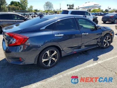 Trzecie zdjęcie samochodu z tyłu: 2016 HONDA CIVIC TOURING VIN:19XFC1F95GE033607 - miniatura