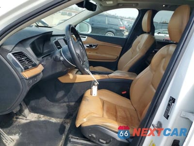 Zdjęcie 7 z 12 samochodu: 2016 VOLVO XC90 T6 VIN:YV4A22PL7G1038059 - miniatura