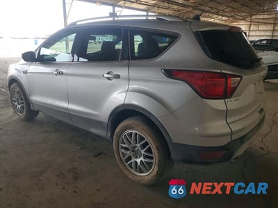 Drugie zdjęcie samochodu z przodu: 2019 FORD ESCAPE TITANIUM VIN:1FMCU0J97KUA35754 - miniatura