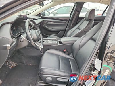 Zdjęcie 7 z 12 samochodu: 2021 MAZDA 3 SELECT VIN:JM1BPABL3M1321368 - miniatura