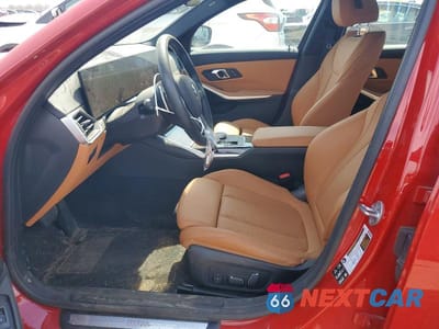 Zdjęcie 7 z 12 samochodu: 2024 BMW 330 VIN:3MW89FF02R8E20121 - miniatura