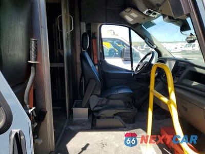 Zdjęcie 11 z 13 samochodu: 2021 FORD TRANSIT - DELIVERY VAN VIN:1FDDF6P88MKA41416 - miniatura